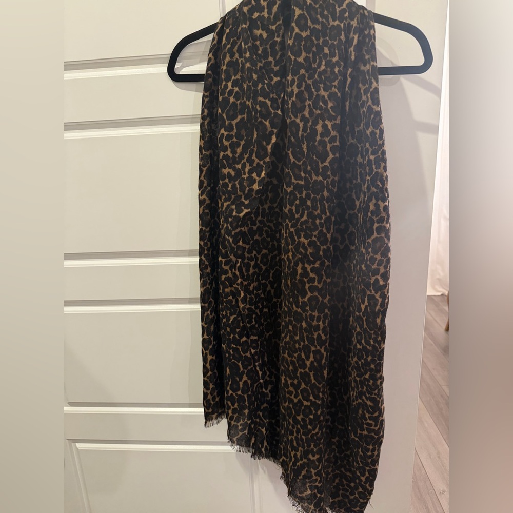 J. Crew Brown Leopard Print Scarf - Picture 2 of 3